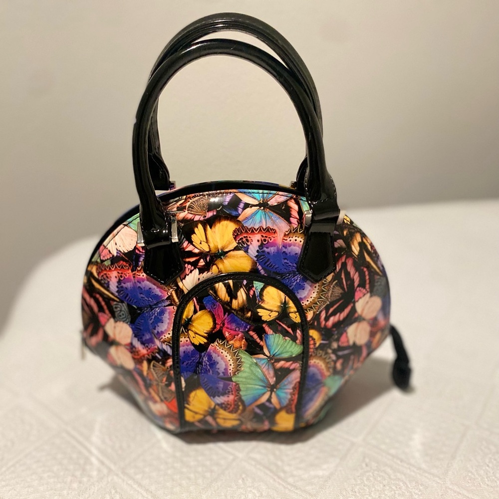 Bravo Handbags
Svetlana Night Butterfly Print, Multi